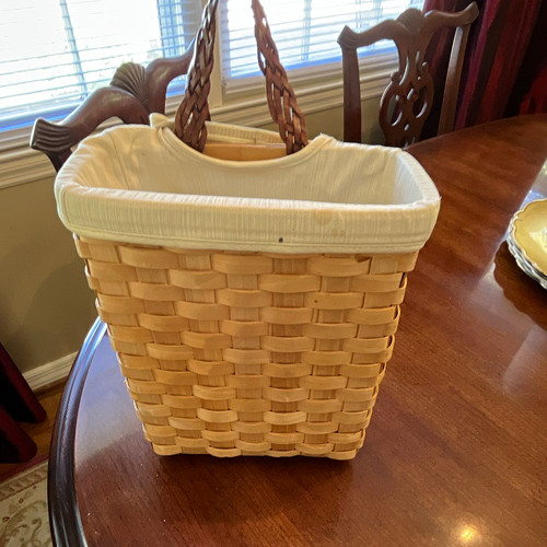 Large beige rectangular wicker - rectangular,