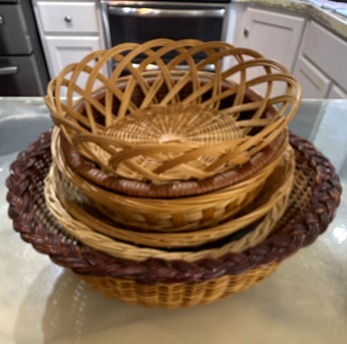 7pc round wicker - 7pc,